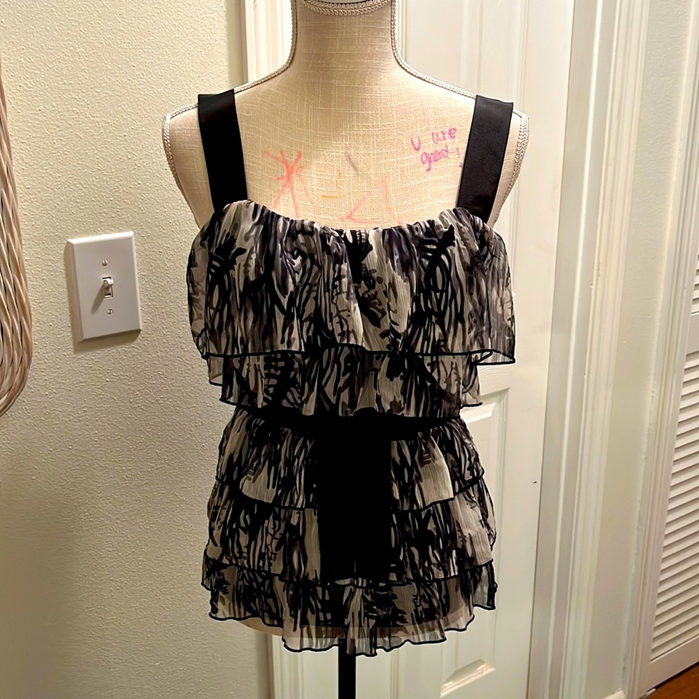 Grass collection flounce tank top